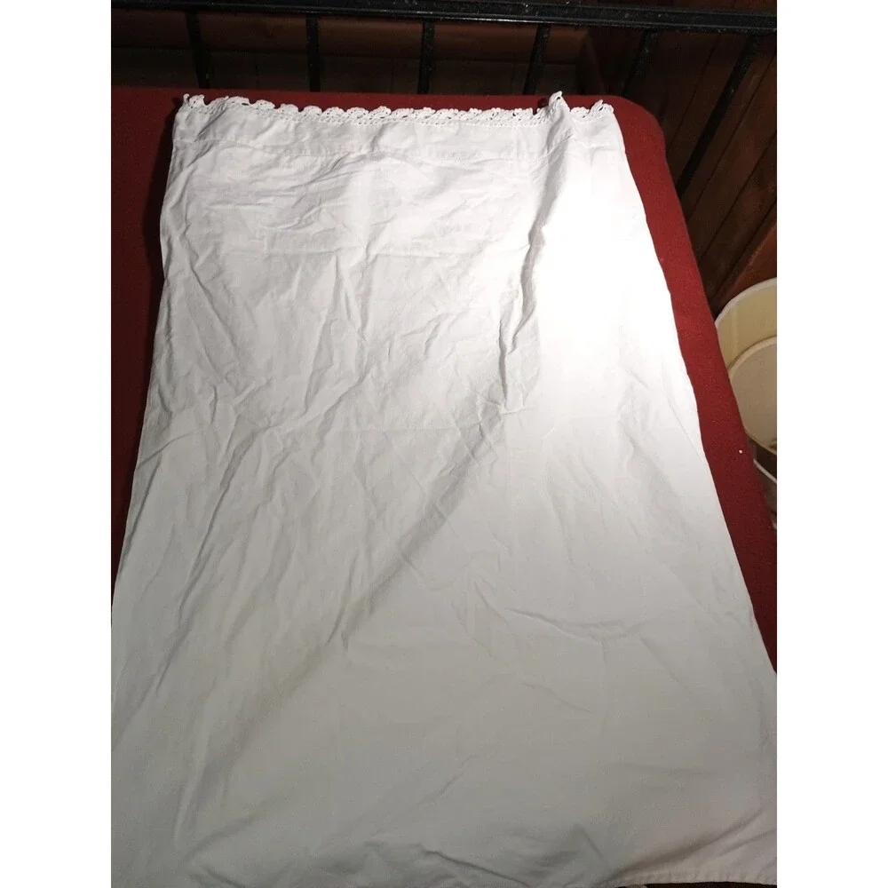 9 Vintage Pillowcases Crochet All White Cotton Craft Cutter